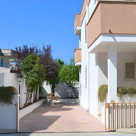 Lasi Apartman *